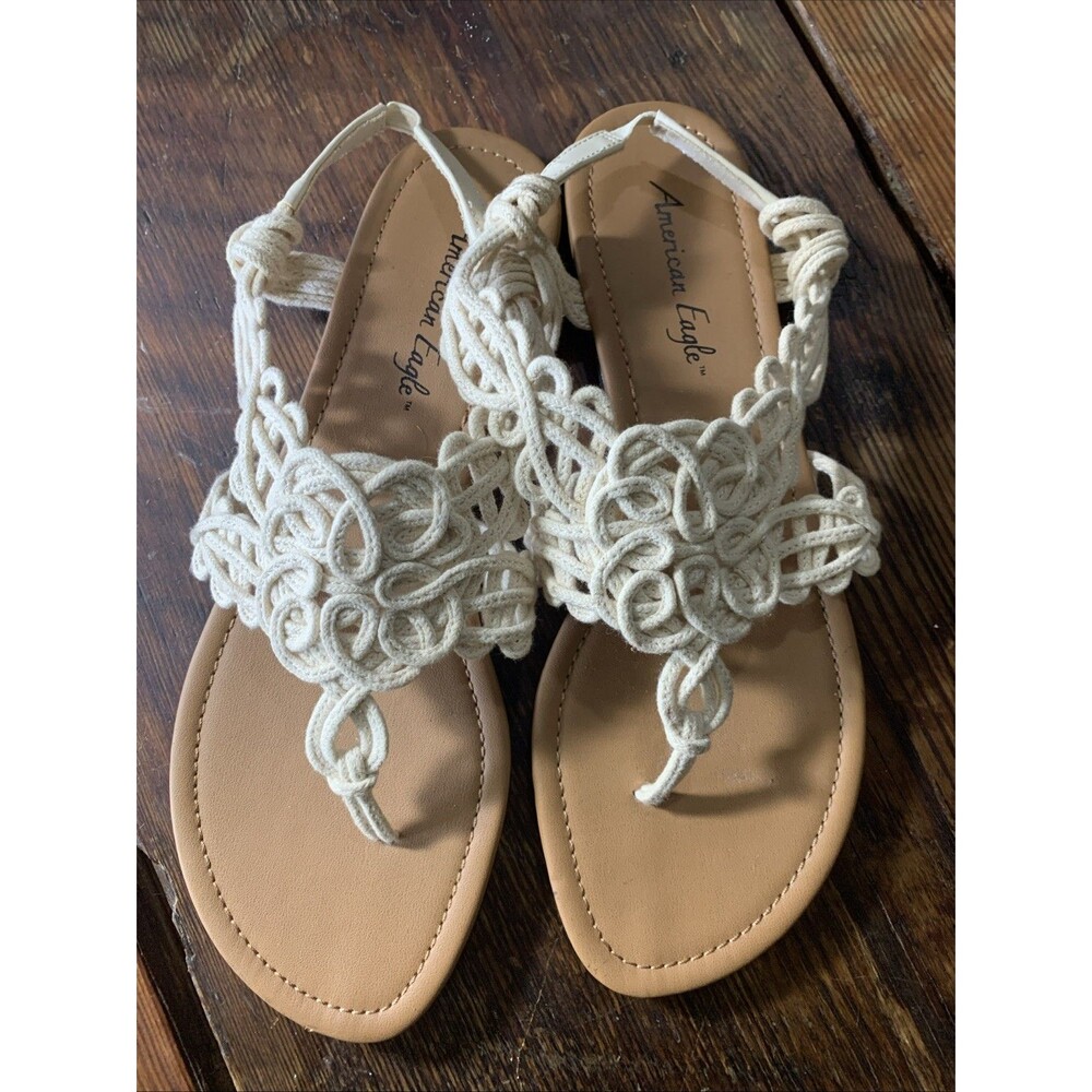 American Eagle Crocheted Cream Sandals Womens 9.5 Thong Summer Boho Beach Cute - Picture 1 of 8